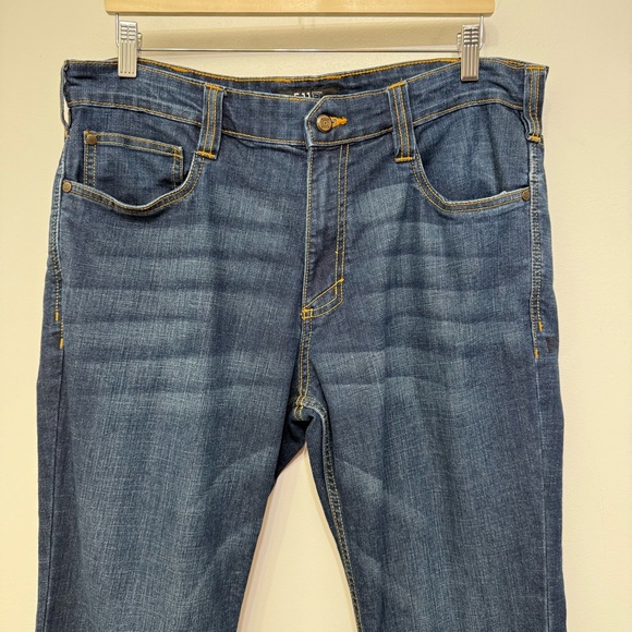 5.11 Tactical Men's Defender-Flex Straight Fit Jean 74477 Men’s 36 x 30 - Picture 3 of 11